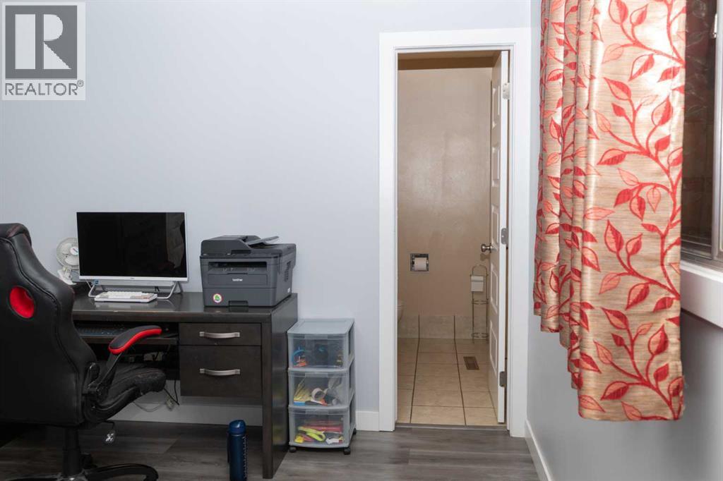 5507 50th Street Property Photo 34