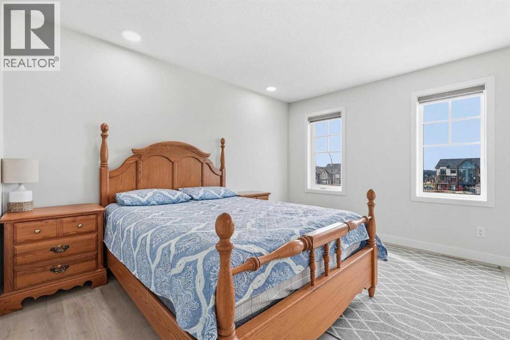 1612 Rangeview Drive Se Property Photo 6