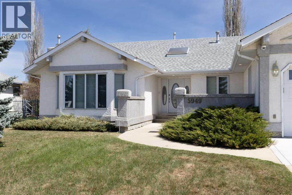 5949 45 Street Crescent Property Photo 2