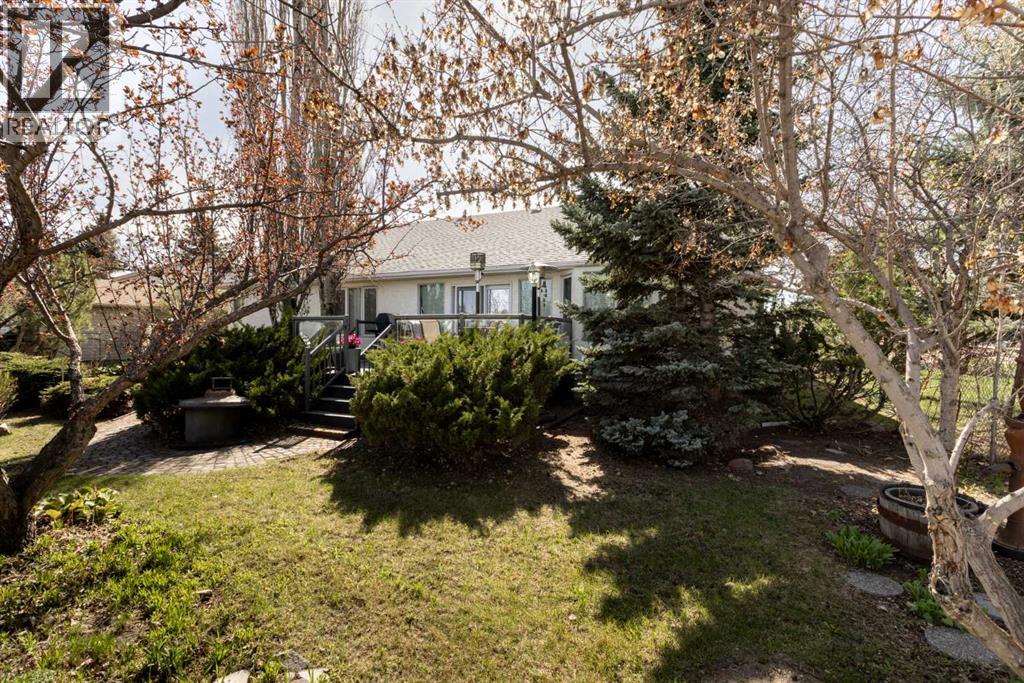 5949 45 Street Crescent Property Photo 46