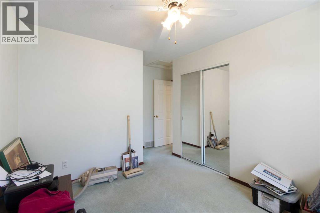 2 Madison Court Property Photo 17