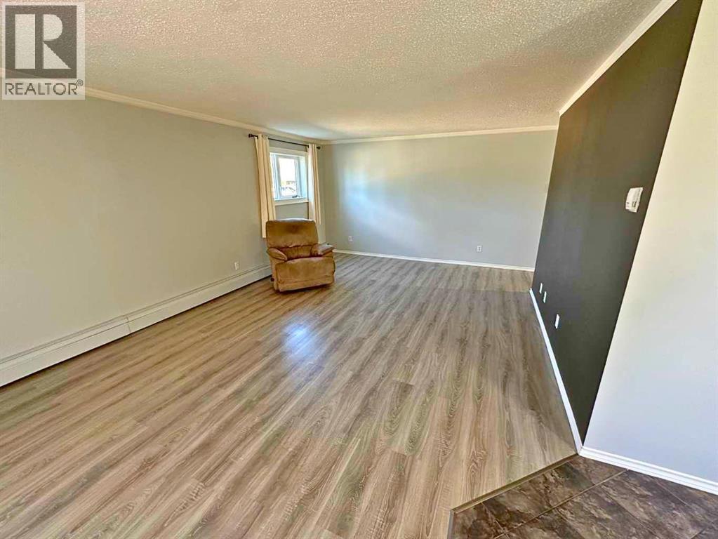 7031 Gray Drive Property Photo 13