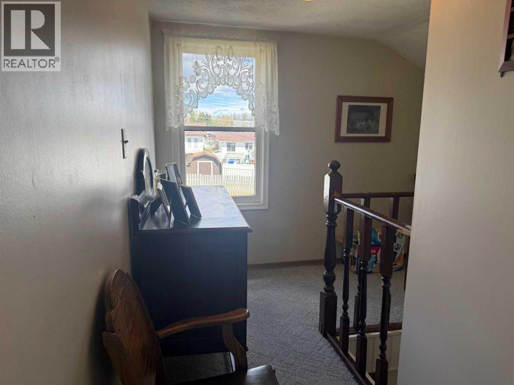 4820 17 Avenue Property Photo 30