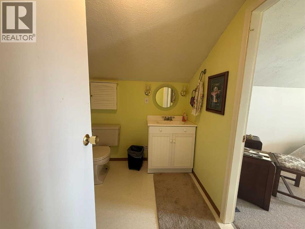 4820 17 Avenue Property Photo 32