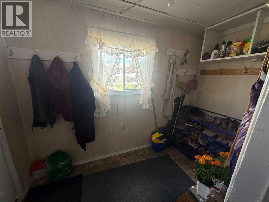 4820 17 Avenue Property Photo 40