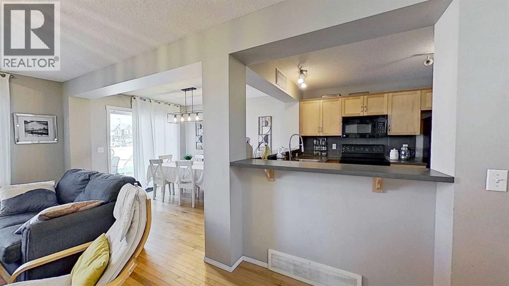 17 Sunset Heights Property Photo 8