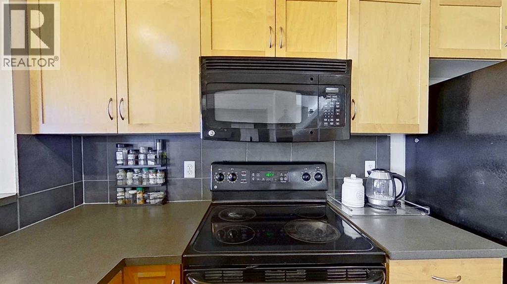 17 Sunset Heights Property Photo 12