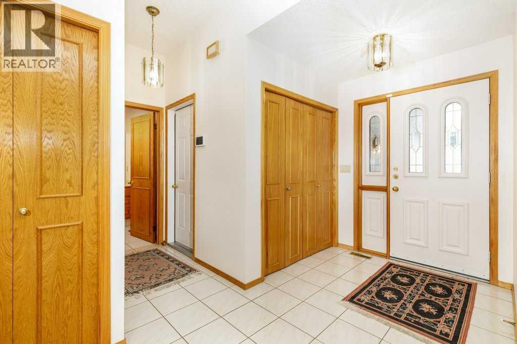 4700 Fountain Drive Property Photo 3