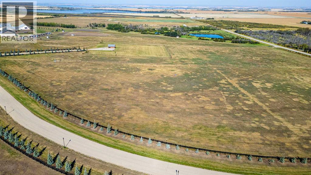 714040 71 Range Road Property Photo 2