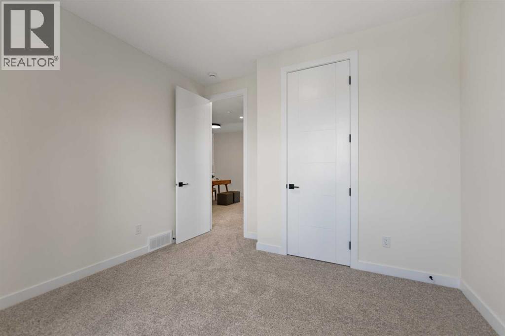 4608 81 Street Nw Property Photo 26
