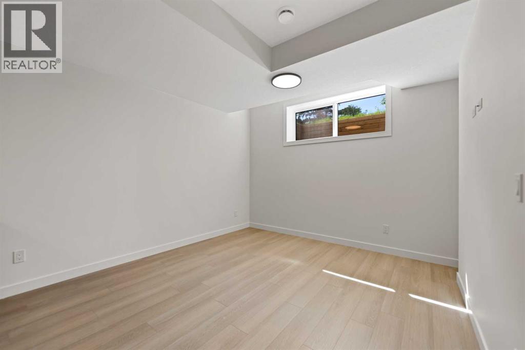 4608 81 Street Nw Property Photo 42