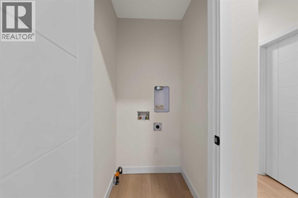 4608 81 Street Nw Property Photo 46