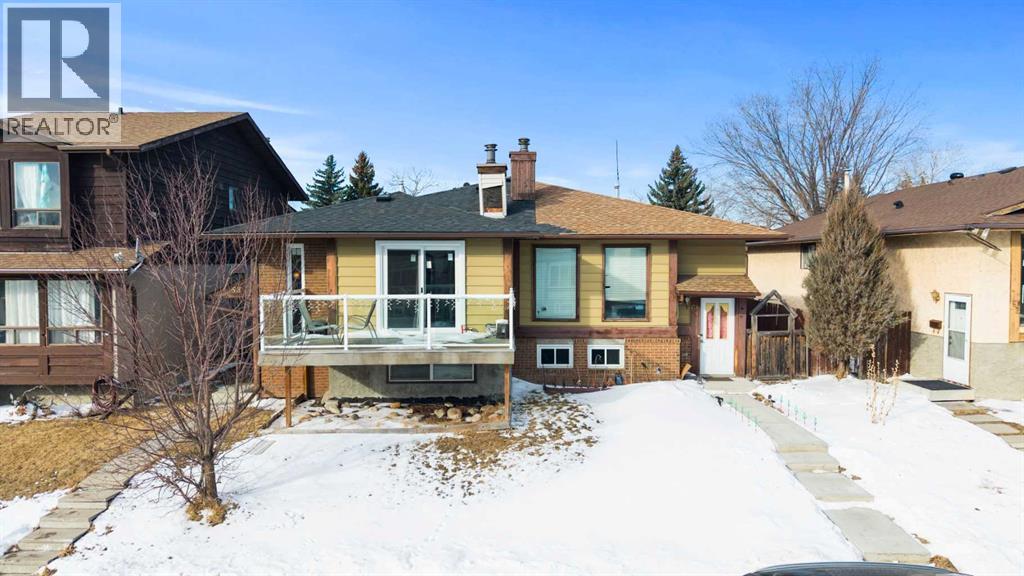 58 Templeson Crescent Ne Property Photo 1