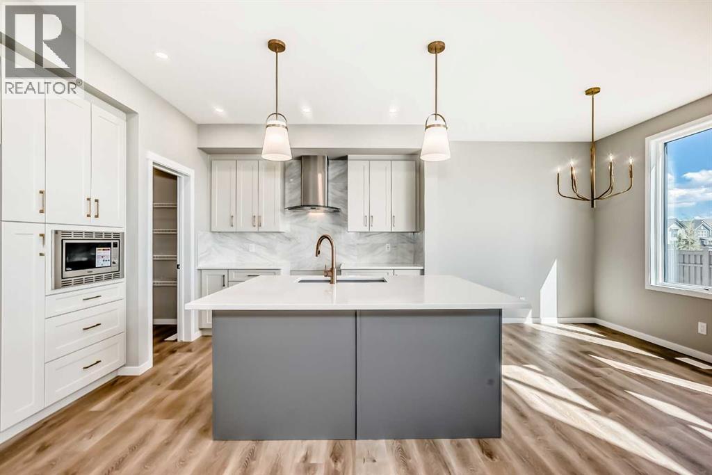 103 Mercado Crescent Se Property Photo 14