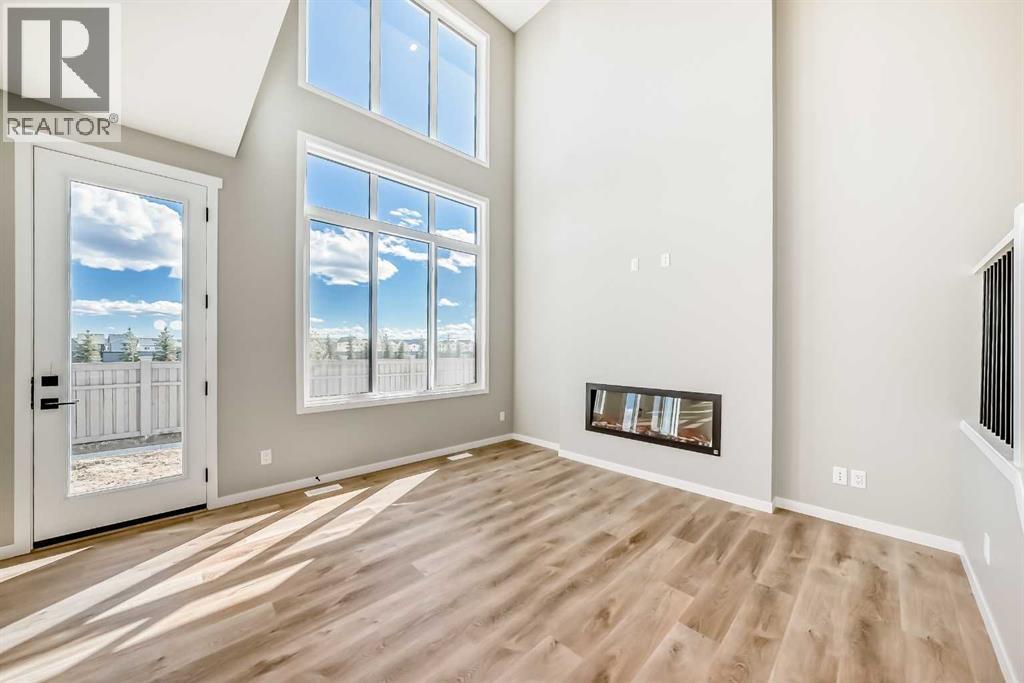 103 Mercado Crescent Se Property Photo 24