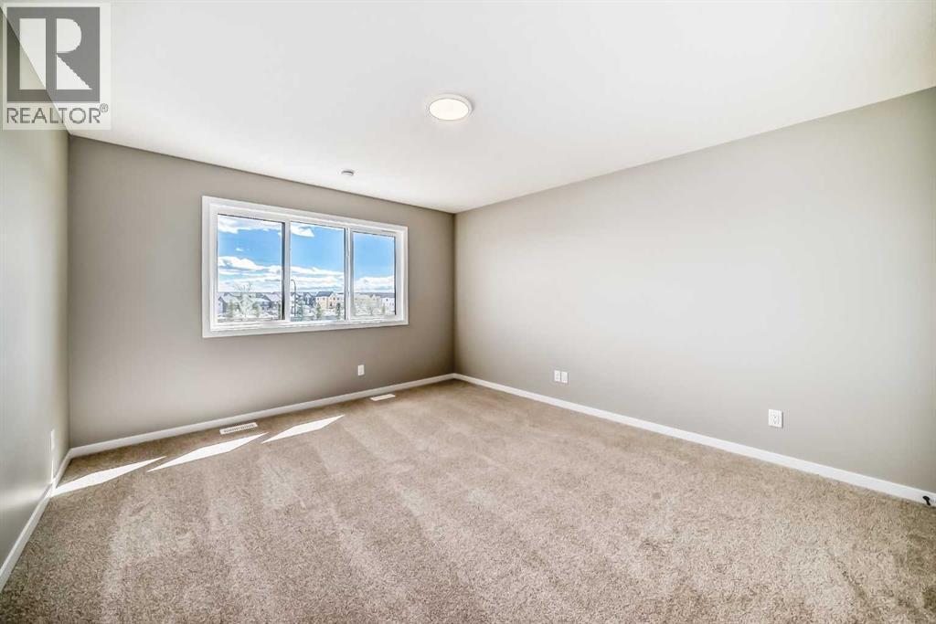 103 Mercado Crescent Se Property Photo 34