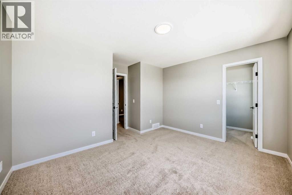 103 Mercado Crescent Se Property Photo 40