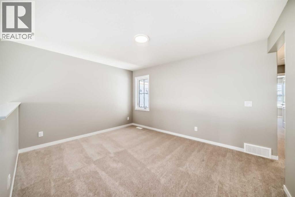 103 Mercado Crescent Se Property Photo 46