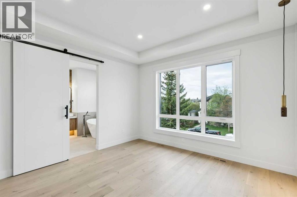 2622 30 Street Sw Property Photo 22