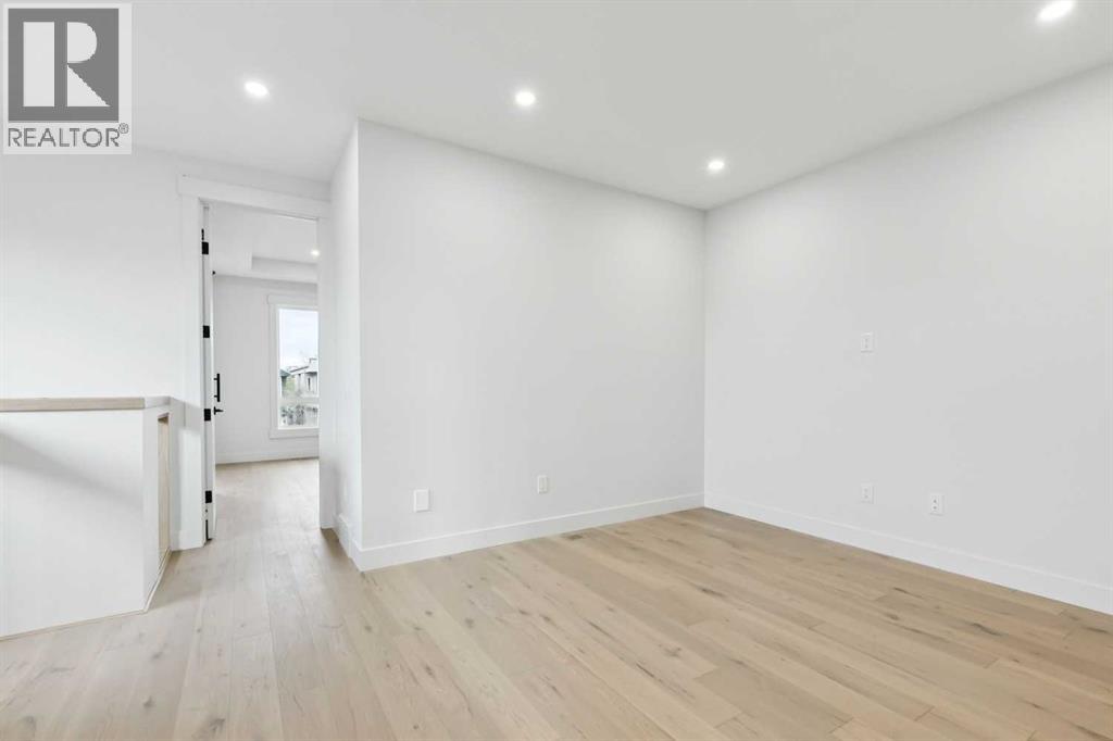2622 30 Street Sw Property Photo 30