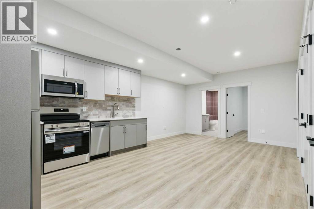 2622 30 Street Sw Property Photo 36