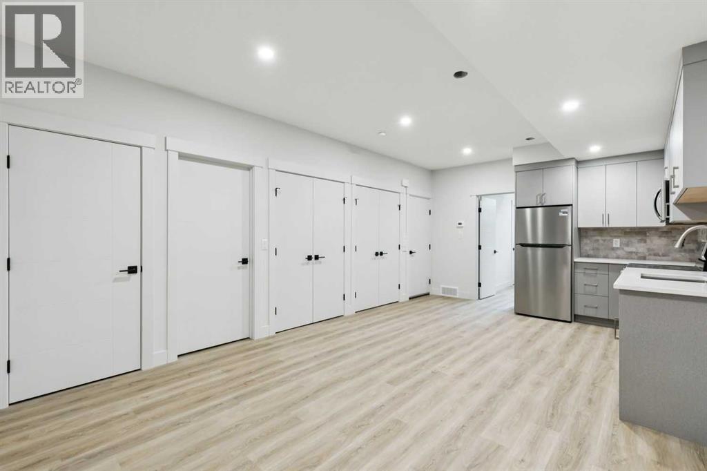 2622 30 Street Sw Property Photo 40