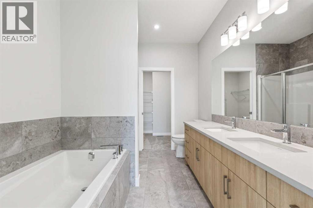 73 Southborough Square Property Photo 20