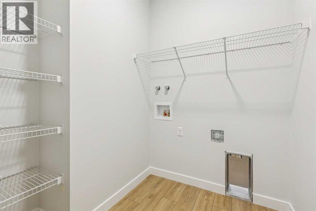 73 Southborough Square Property Photo 24