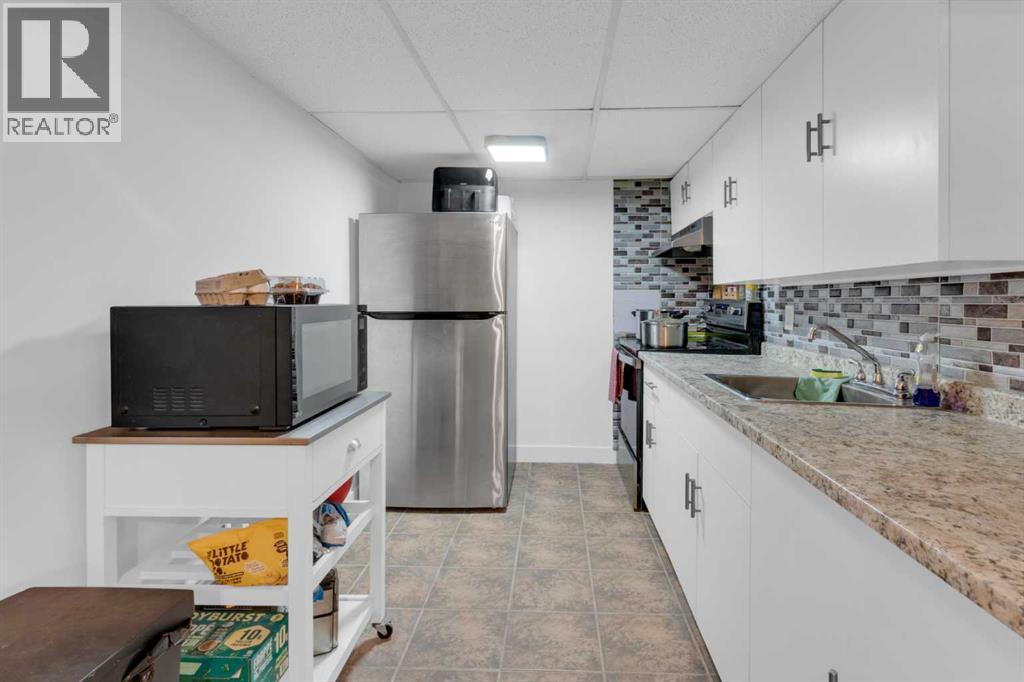 2231 39 Street Se Property Photo 19