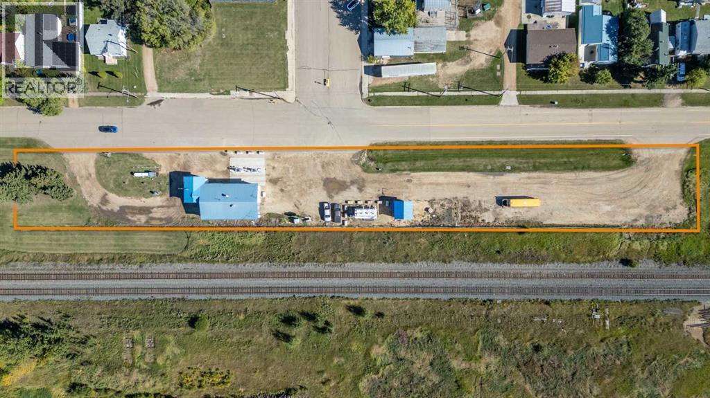 2 Railway Avenue N Property Photo 15