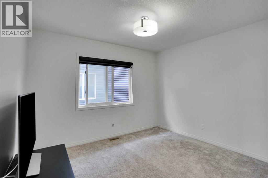 726 Redstone Drive Ne Property Photo 33