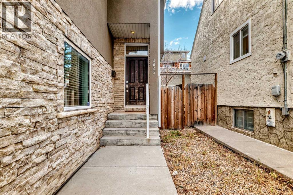 3825 1 Street Ne Property Photo 2