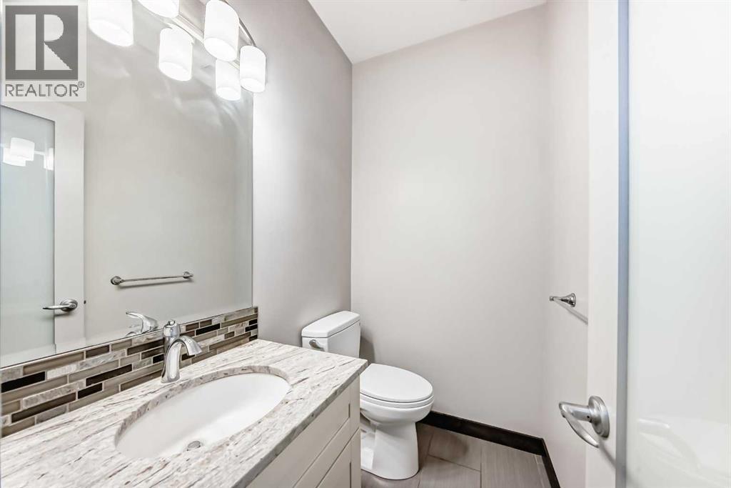 3825 1 Street Ne Property Photo 10