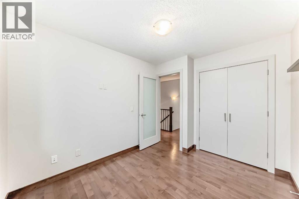 3825 1 Street Ne Property Photo 16