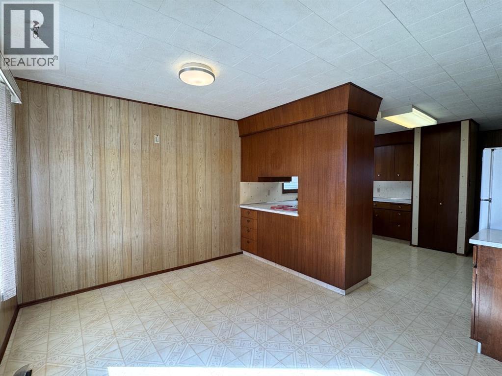 9920 113 Street Property Photo 12