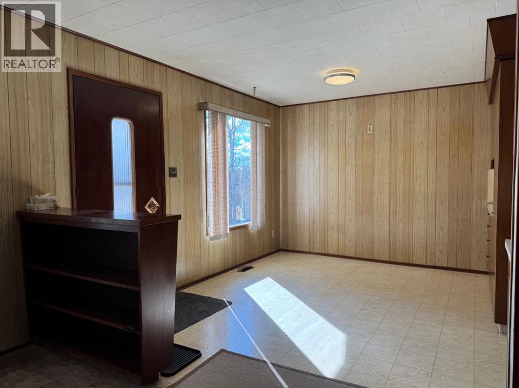 9920 113 Street Property Photo 15