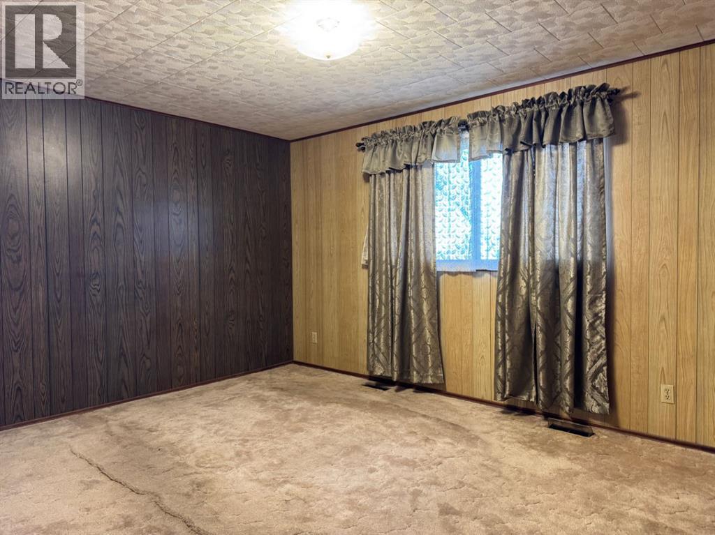 9920 113 Street Property Photo 18