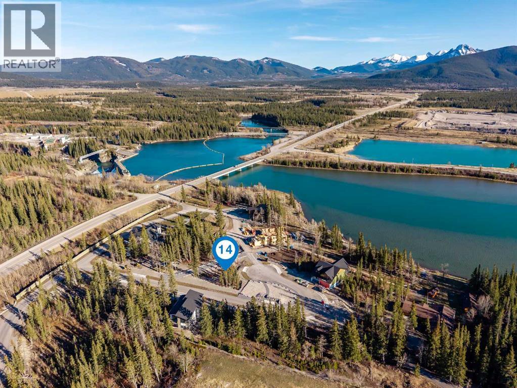 24 Bagley Pass Property Photo 4