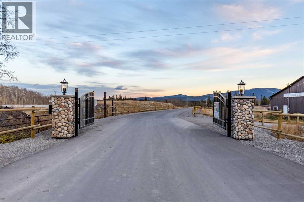 24 Bagley Pass Property Photo 21