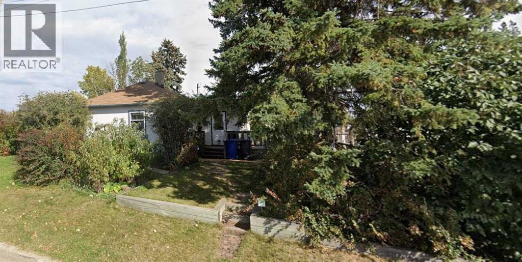 2301 20 Avenue N Property Photo 2