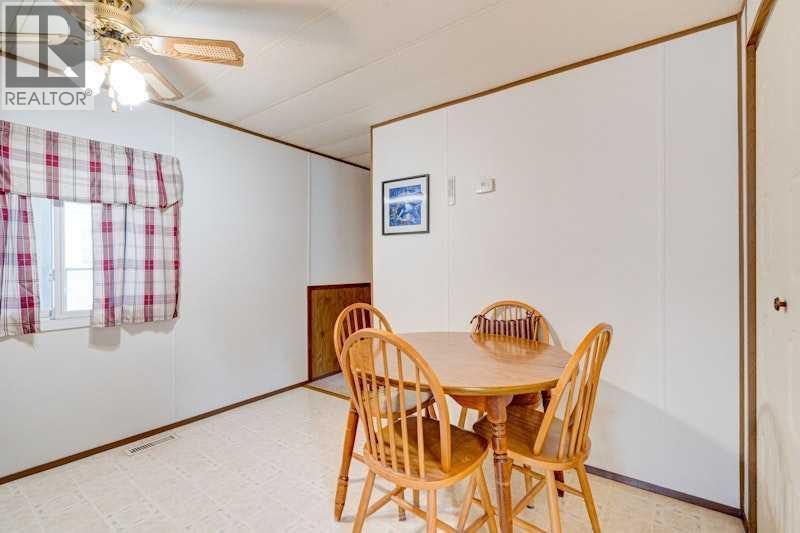 6724 17 Avenue Southeast Property Photo 14
