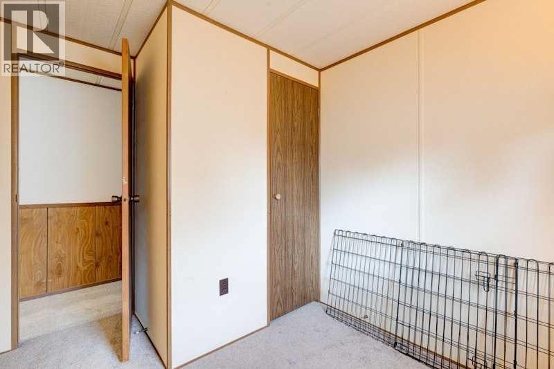 6724 17 Avenue Southeast Property Photo 20
