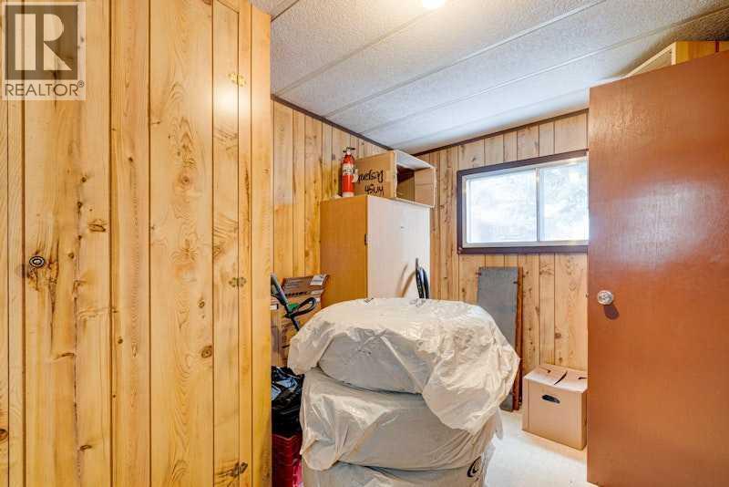 6724 17 Avenue Southeast Property Photo 25