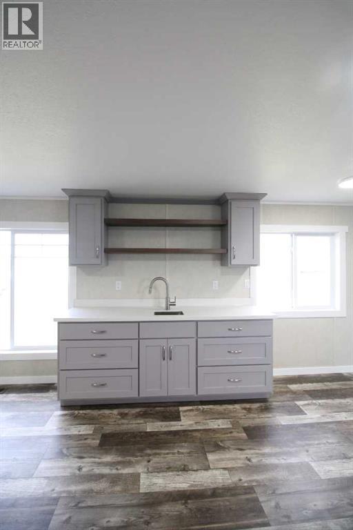 32 Deerglen Property Photo 5