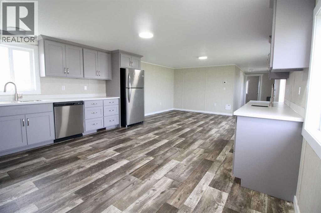 32 Deerglen Property Photo 7