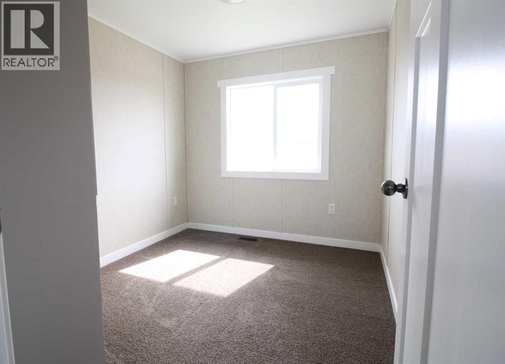 32 Deerglen Property Photo 10