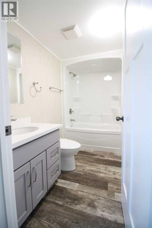 32 Deerglen Property Photo 11
