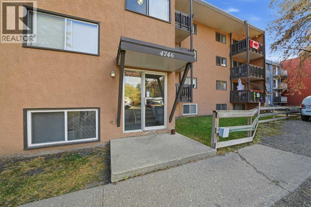 4746 55 Street Property Photo 16