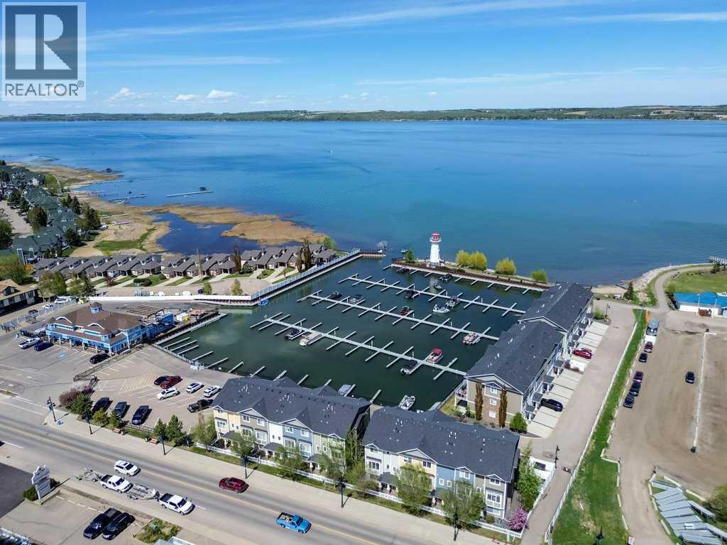 5210 Lakeshore Drive Property Photo 3