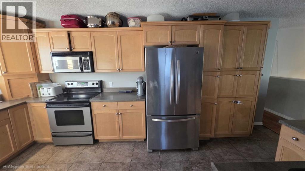10905 91 Street Property Photo 4